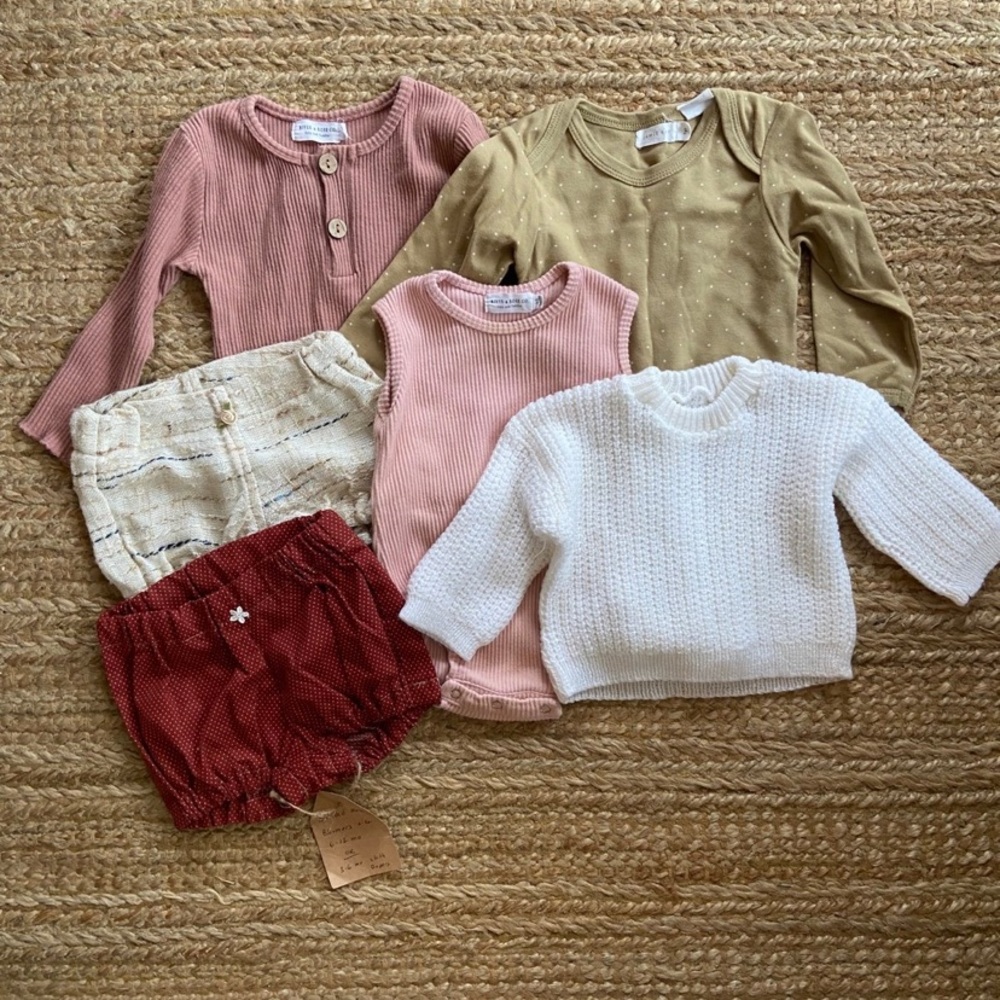 Baby girl, Handmade/small shop clothing bundle ￼
